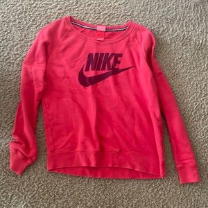 NIKE crewneck red
